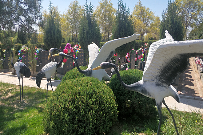 沈阳龙生公墓墓地的性价比如何？